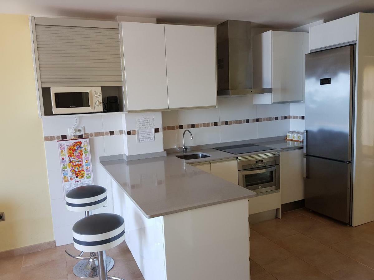 Salome Beach Apartments ลอสอัลกาซาเรส ภายนอก รูปภาพ